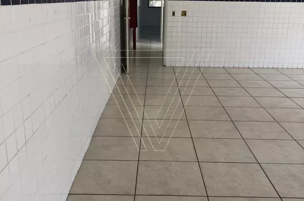 *IMÓVEL COMERCIAL COM 426 M², SENDO 02 ANDARES COM 09 SALAS, CENTRO. - Foto 9