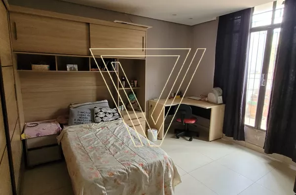*CASA TÉRREA COM 04 DORMITÓRIOS, IMÓVEL MISTO, PODE SER RESIDENCIAL OU COMERCIAL - VILA RAMI. - Foto 5