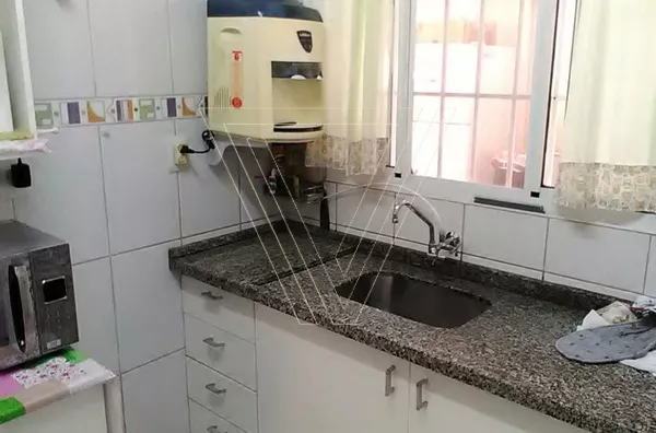 *CASA - JARDIM IPANEMA COM 03 DORMITÓRIOS, 153 M² A/C - ÓTIMO BAIRRO PARA MORAR -ACESSO FÁCIL A RODOVIAS.