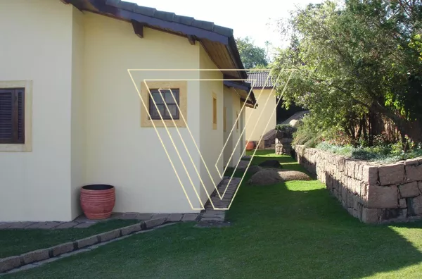 CASA COM 6 SUÍTES, PISCINA,  CONDOMÍNIO HORIZONTE AZUL I - ITUPEVA - SP. - Foto 1