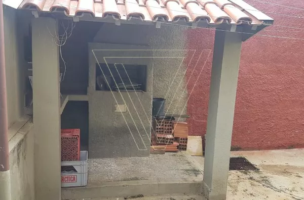 *Casa Comercial ou Residencial a Venda com 3 Pavimentos no Centro de Jundiaí 