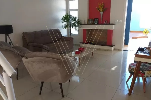 ***ESTUDA PERMUTA -  LINDA CASA COM PISCINA / AQUECIMENTO SOLAR...