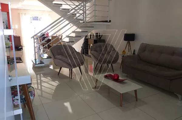 ***ESTUDA PERMUTA -  LINDA CASA COM PISCINA / AQUECIMENTO SOLAR...