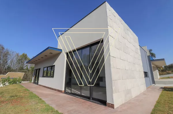 Casa de Alto Padrão Nova no Condomínio Terras do Caxambú - Foto 3