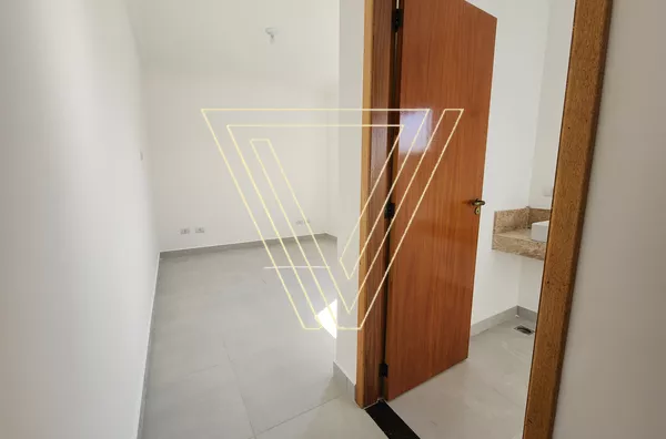 Casa Nova no Marambaia, com cerca elétrica, infraestrutura para ar condicionado. 