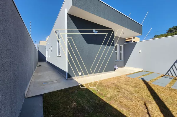 Casa Nova no Marambaia, com cerca elétrica, infraestrutura para ar condicionado. 
