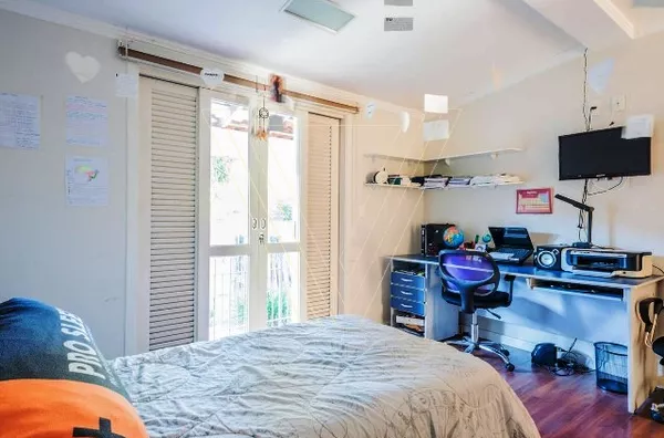 *CASA COM PISCINA ÁREA GOURMET 3 SUÍTES - COND BOSQUES DO CORRUPIRA - ESTUDA PERMUTA - Foto 22
