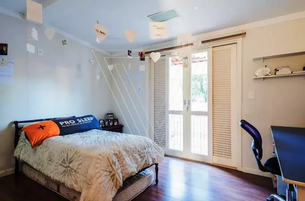 *CASA COM PISCINA ÁREA GOURMET 3 SUÍTES - COND BOSQUES DO CORRUPIRA - ESTUDA PERMUTA - Foto 20