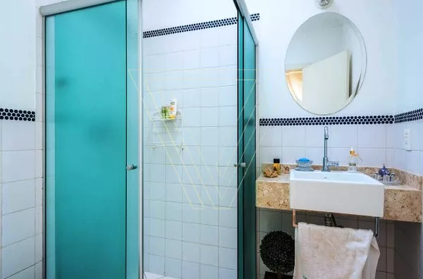*CASA COM PISCINA ÁREA GOURMET 3 SUÍTES - COND BOSQUES DO CORRUPIRA - ESTUDA PERMUTA - Foto 23