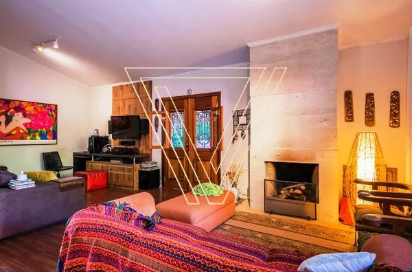 *CASA COM PISCINA ÁREA GOURMET 3 SUÍTES - COND BOSQUES DO CORRUPIRA - ESTUDA PERMUTA - Foto 3