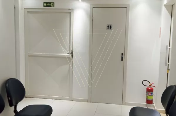 LOCAÇÃO - Imóvel Comercial Ideal Para Área Médica - Clinicas, Laboratórios, Farmácias ou afins - Foto 25