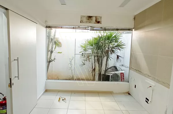 LOCAÇÃO - Imóvel Comercial Ideal Para Área Médica - Clinicas, Laboratórios, Farmácias ou afins - Foto 9