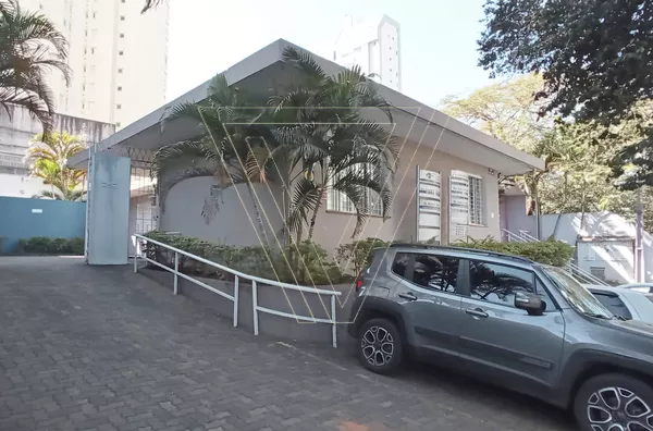 LOCAÇÃO - Imóvel Comercial Ideal Para Área Médica - Clinicas, Laboratórios, Farmácias ou afins - Foto 2