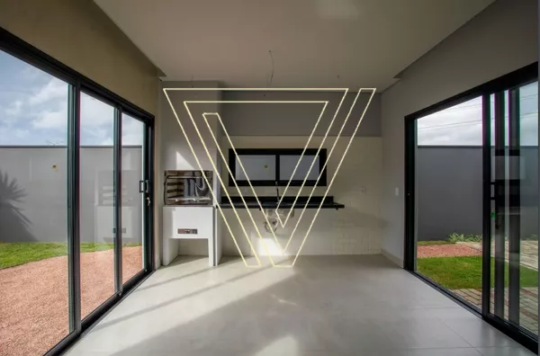 *CASA COM 3 DORMITÓRIOS,  1 SUÍTE , PISCINA- CONDOM PHYTUS - Foto 2