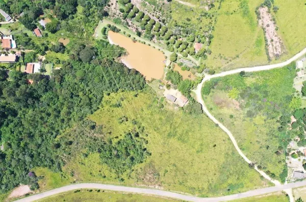 ÁREA COM 6.1 ALQUEIRES - CAXAMBU - JUNDIAÍ.