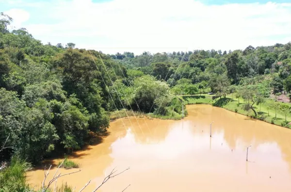 ÁREA COM 6.1 ALQUEIRES - CAXAMBU - JUNDIAÍ.