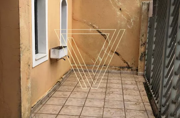 *CASA COM 02 DORMITÓRIOS, 145 M² EXCELENTE PARA PONTO COMERCIAL, ÓTIMA LOCALIZAÇÃO. - Foto 3