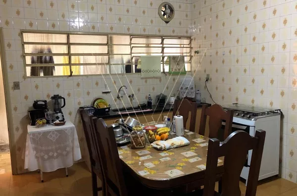 *CASA COM 02 DORMITÓRIOS, 145 M² EXCELENTE PARA PONTO COMERCIAL, ÓTIMA LOCALIZAÇÃO. - Foto 7