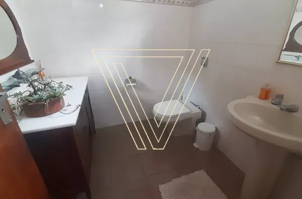 Casa 440m² A/C e 1.200 A/T na região da Malota Jundiaí
