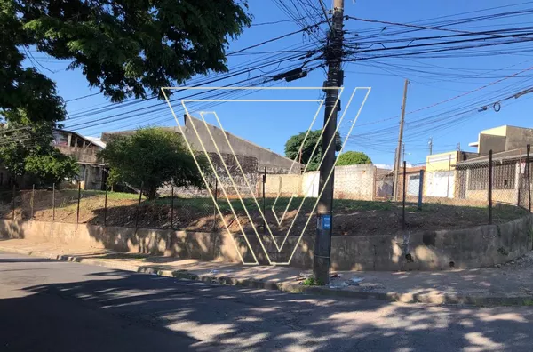 *TERRENO PLANO - TRAVESSA DA RUA ATIBAIA - 470m² - FINANCIE TERRENO + CONSTRUÇÃO. - Foto 1