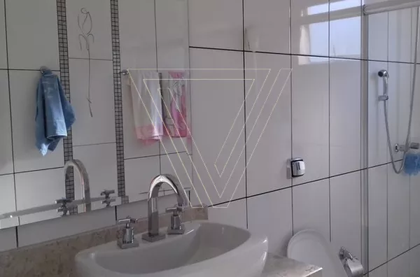 CASA À VENDA 290M² PISCINA ESPAÇO GOURMET 3 DORMITÓRIOS 4 VAGAS - ESTUDA PERMUTA POR IMÓVEL DE MENOR VALOR NA REGIÃO - Foto 16