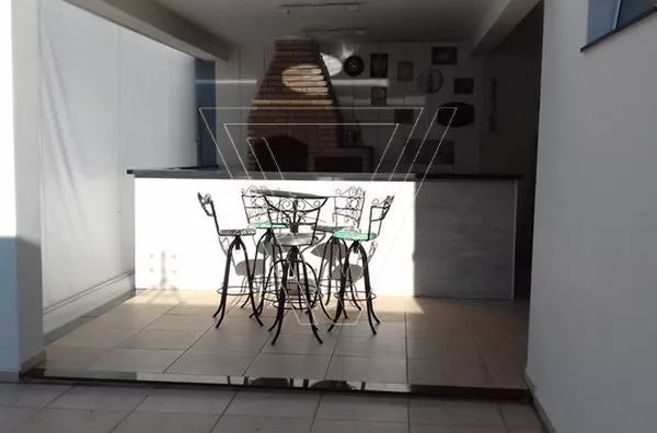 CASA À VENDA 290M² PISCINA ESPAÇO GOURMET 3 DORMITÓRIOS 4 VAGAS - ESTUDA PERMUTA POR IMÓVEL DE MENOR VALOR NA REGIÃO - Foto 10