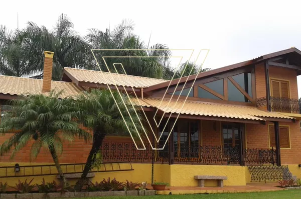 EXCELENTE CASA MOBILIADA EM AMPLO TERRENO DE 1.000M² - CONDOMÍNIO TEREZA CRISTINA JUNDIAÍ - Foto 2