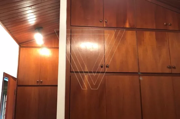 EXCELENTE CASA MOBILIADA EM AMPLO TERRENO DE 1.000M² - CONDOMÍNIO TEREZA CRISTINA JUNDIAÍ - Foto 12