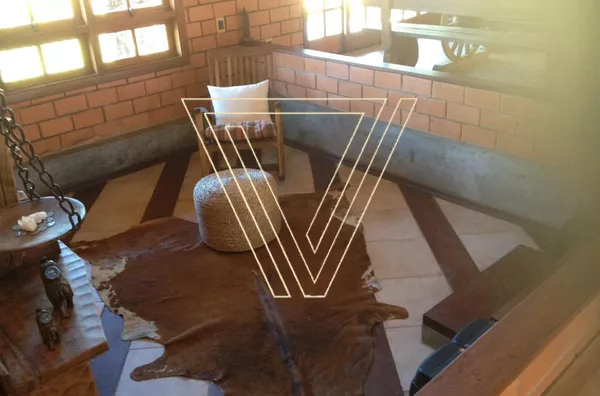 EXCELENTE CASA MOBILIADA EM AMPLO TERRENO DE 1.000M² - CONDOMÍNIO TEREZA CRISTINA JUNDIAÍ - Foto 4
