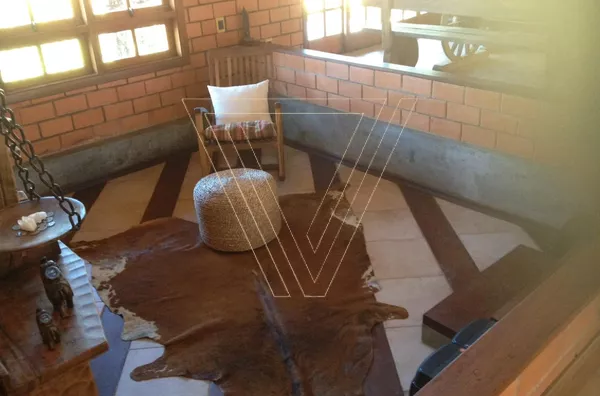 EXCELENTE CASA MOBILIADA EM AMPLO TERRENO DE 1.000M² - CONDOMÍNIO TEREZA CRISTINA JUNDIAÍ - Foto 4
