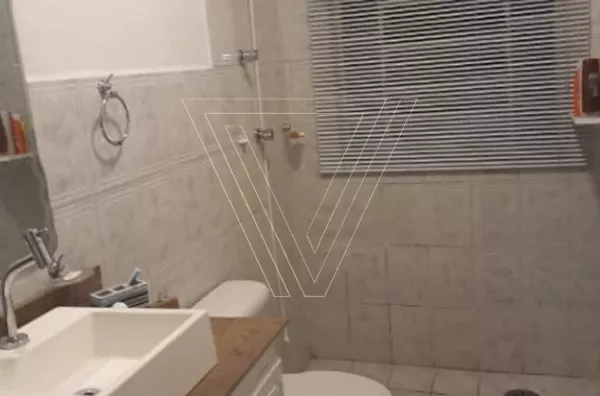Sobrado com 2 Casas independente no Centro aceita PERMUTA por apartamento de menor valor. - Foto 13