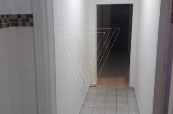 Sobrado com 2 Casas independente no Centro aceita PERMUTA por apartamento de menor valor. - Foto 8