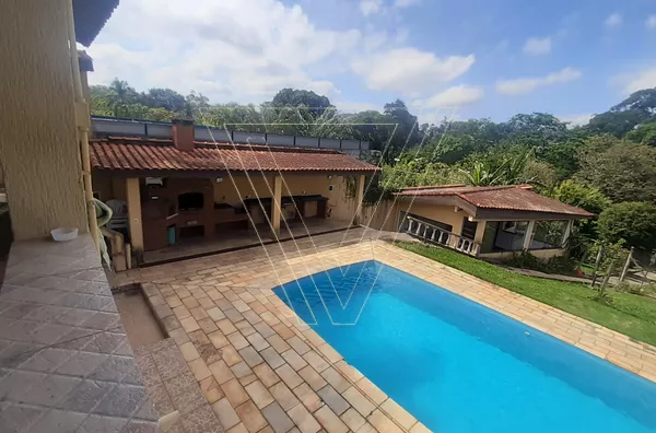 CHACARA NO CONDOM. PQ DA FAZENDA -4DORM estuda permuta menor valor 