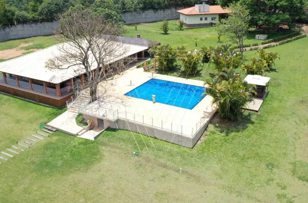 * CHÁCARA / POUSADA A VENDA EM CABREÚVA COM PISCINA. - Foto 10