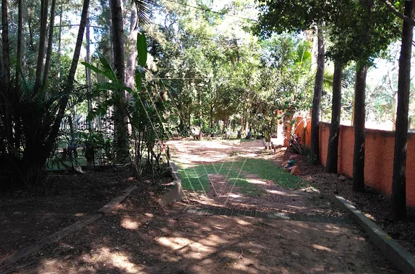 CHÁCARA CONDOMÍNIO BOSQUES DO CORRUPIRA JUNDIAÍ - ESTUDA PERMUTA POR CASA DE MENOR VALOR EM JUNDIAÍ.