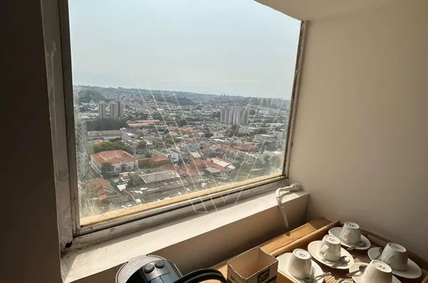 Sala Comercial Mobiliada À Venda com 145m² - Edifício Palácio do Comércio Centro, Jundiaí