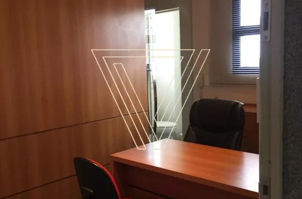 *Sala comercial ampla a venda com 43 m², mobiliada no Anhangabaú (Sala já locada) - Foto 4