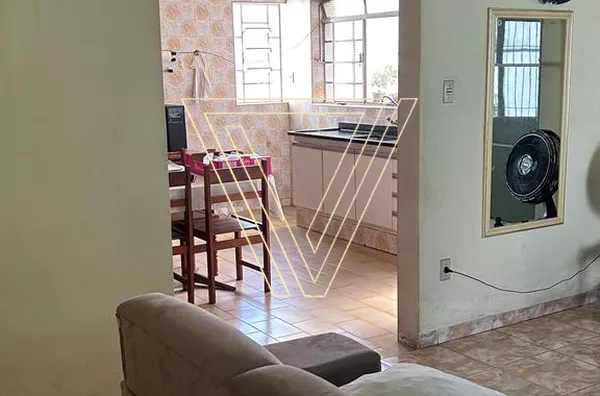 *EXCELENTE CASA TÉRREA A VENDA VILA  VIANELO, PODE SER USADA PARA FINS RESIDENCIAIS  OU COMERCIAIS. - Foto 4