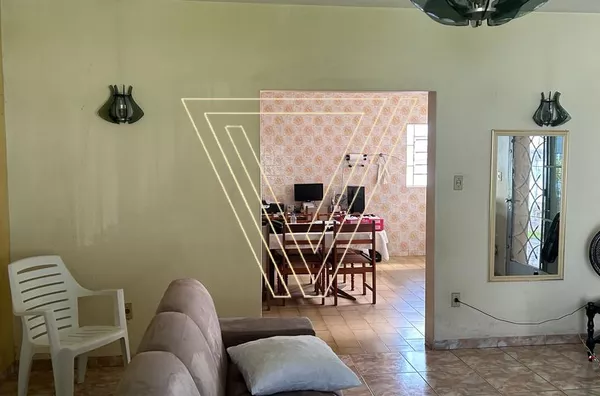 *EXCELENTE CASA TÉRREA A VENDA VILA  VIANELO, PODE SER USADA PARA FINS RESIDENCIAIS  OU COMERCIAIS. - Foto 5