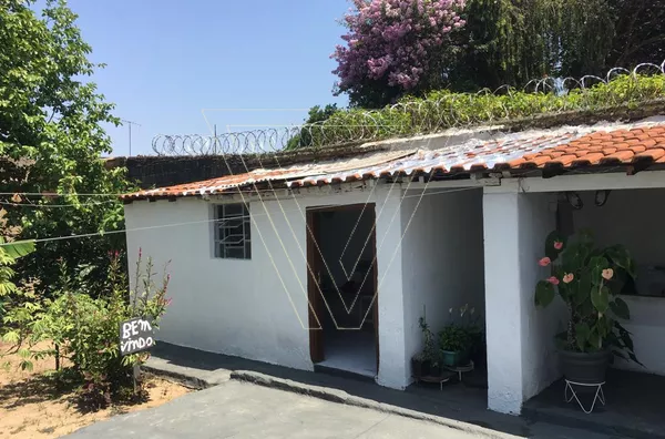Casa Térrea com Salão Comercial à Venda – Ponte São João - Jundiaí/SP