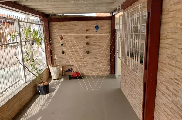 Casa a venda com 03 dormitórios - Jardim Pacaembú - Jundiaí - SP