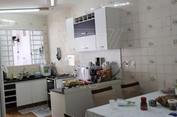 Casa térrea à venda, 3 dormitórios - Vila Progresso - Jundiaí - SP