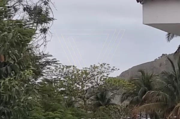 Casa de Praia 6 Dormitórios (4 Suítes) - Barequeçaba, São Sebastião PÉ NA AREIA