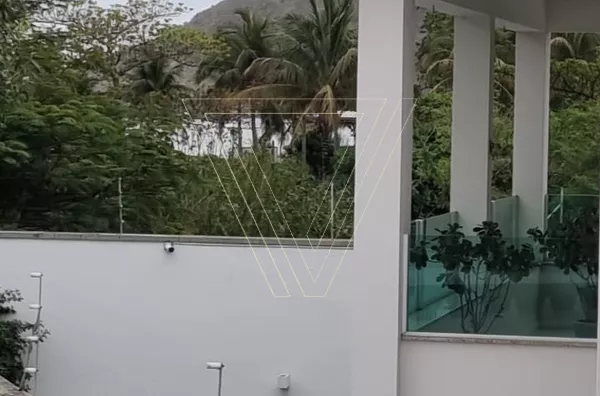 Casa de Praia 6 Dormitórios (4 Suítes) - Barequeçaba, São Sebastião PÉ NA AREIA