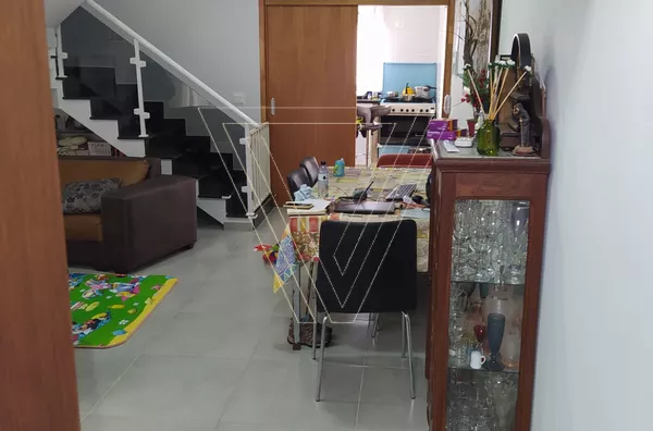 *Casa com 3 pavimentos e área gourmet no Jardim Vale Verde Jundiaí - aceita permuta com terreno até R$200.000 - Foto 1