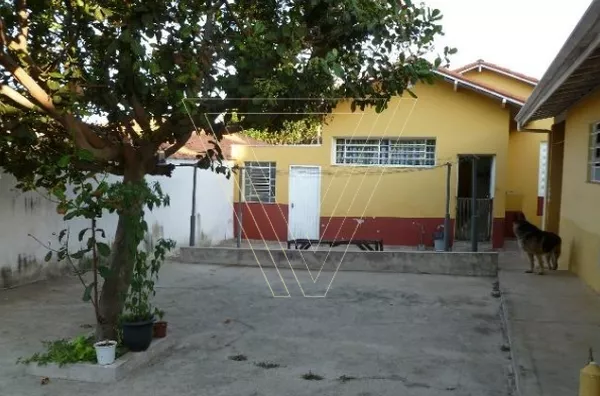 *ESTUDA PERMUTA****Casa térrea - Vila Arens com edícula .