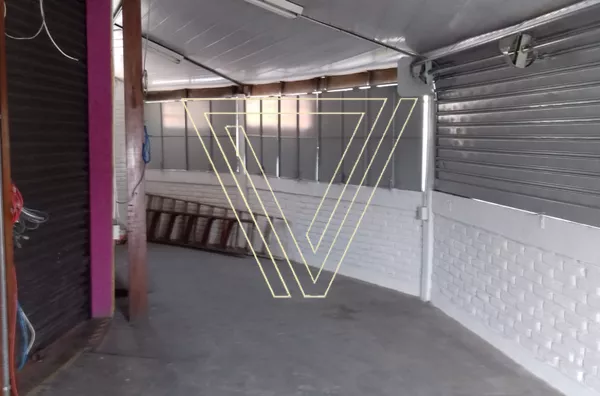 *SALÃO COMERCIAL COM 250 M2 - VILA RIO BRANCO - JUNDIAÍ - PRÓXIMO AO MAXI SHOPPING - Foto 3