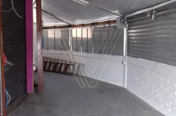 *SALÃO COMERCIAL COM 250 M2 - VILA RIO BRANCO - JUNDIAÍ - PRÓXIMO AO MAXI SHOPPING