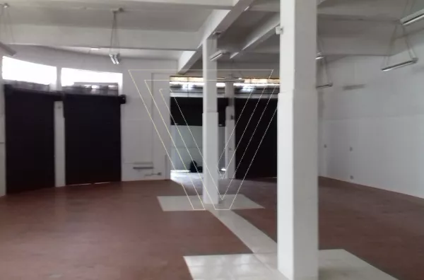 *SALÃO COMERCIAL COM 250 M2 - VILA RIO BRANCO - JUNDIAÍ - PRÓXIMO AO MAXI SHOPPING