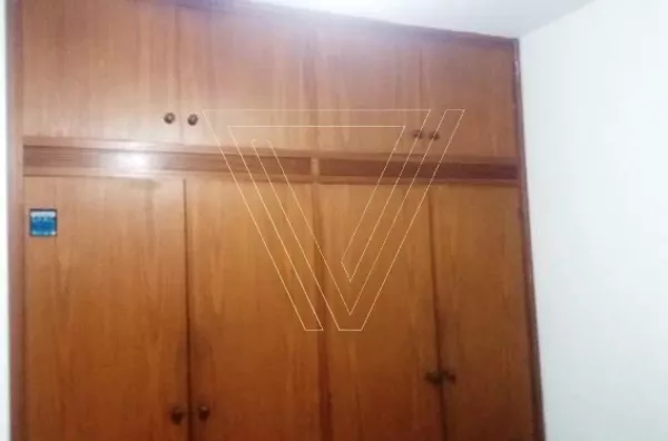 * CASA RESIDENCIAL E/OU COMERCIAL COM 4 DORMS, 3 VAGAS EM LOCALIZAÇÃO PRIVILEGIADA NO ANHANGABAÚ - ESTUDA PERMUTA POR CHÁCARA OU APTO MENOR VALOR - Foto 11